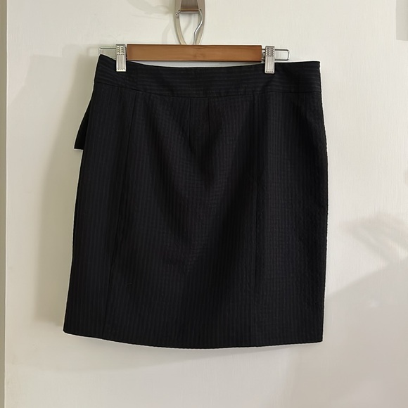 GAP Black Wrap Skirt 6 - Picture 2 of 7